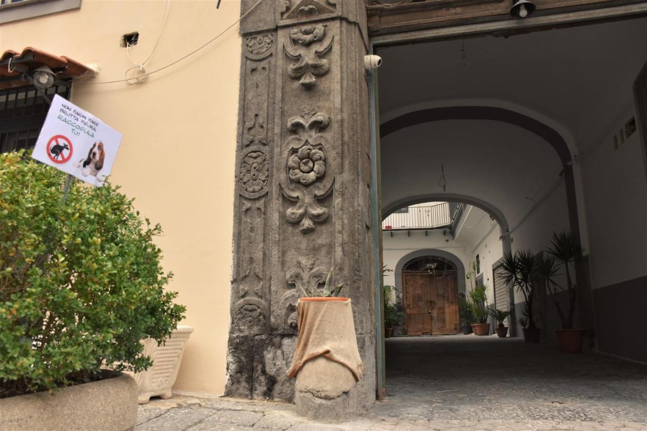 Apartment Varriale House Parking Free Small Car Neapel