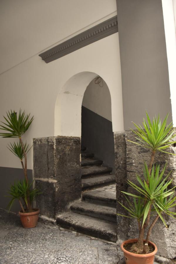 Varriale House Parking Free Small Car Apartment Neapel
